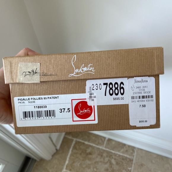 Louboutin pumps - Picture 2 of 6